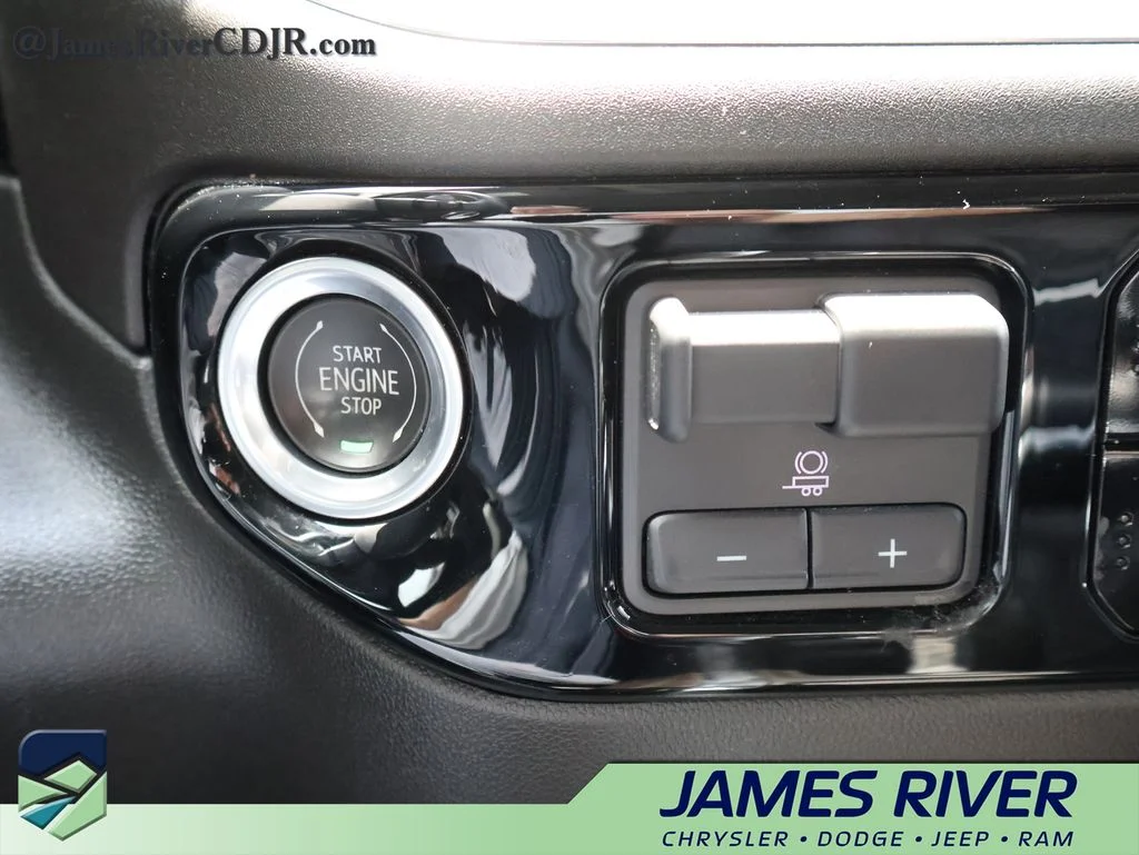 2023 Chevrolet Silverado 1500 RST - Photo 31