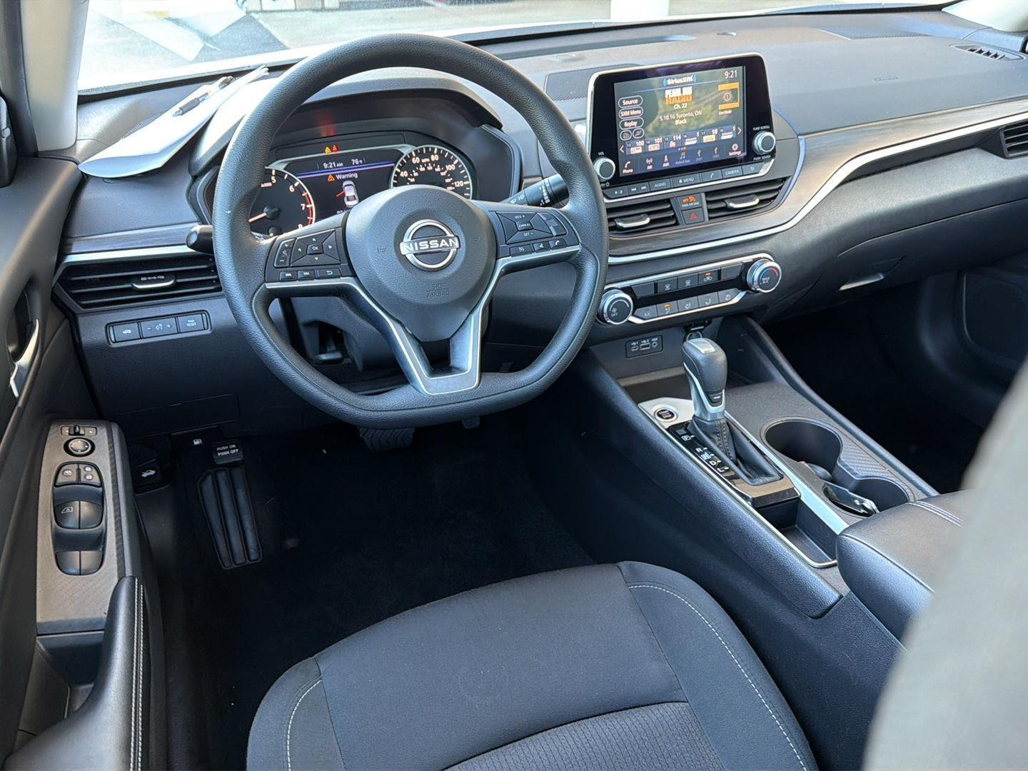 Used 2025 Glacier White Nissan SV image 18