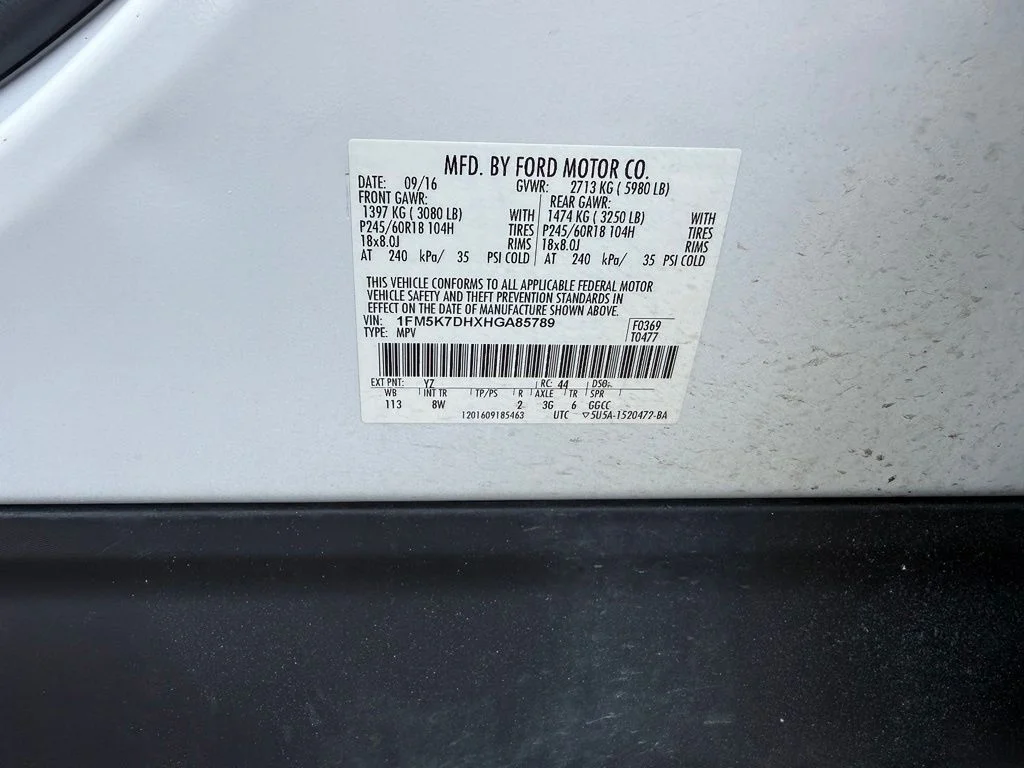 Used 2017 White Ford XLT image 24