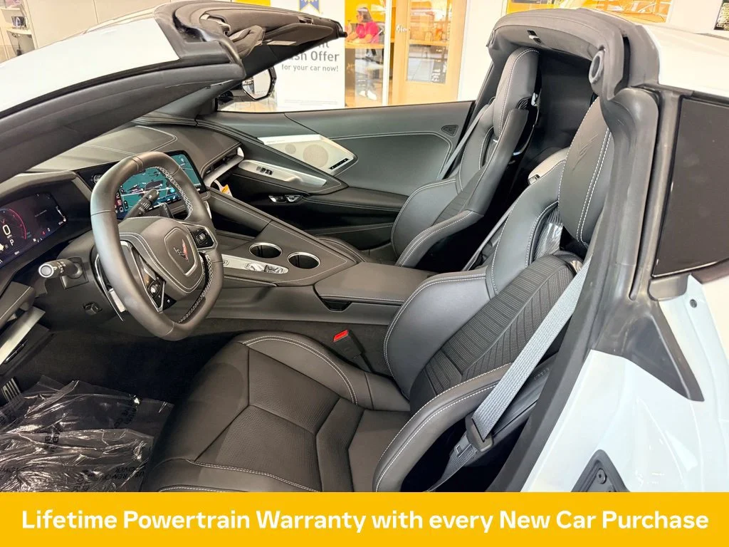 New 2026 Arctic White Chevrolet 2LT image 4