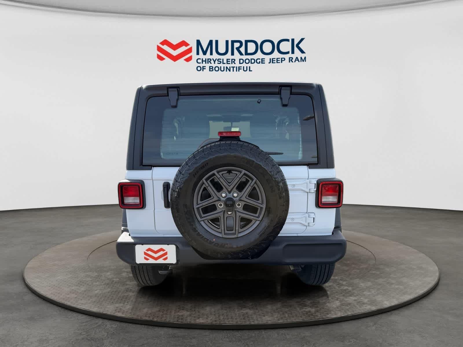 New 2026 Bright White Clear-Coat Exterior Paint Jeep Sport image 4