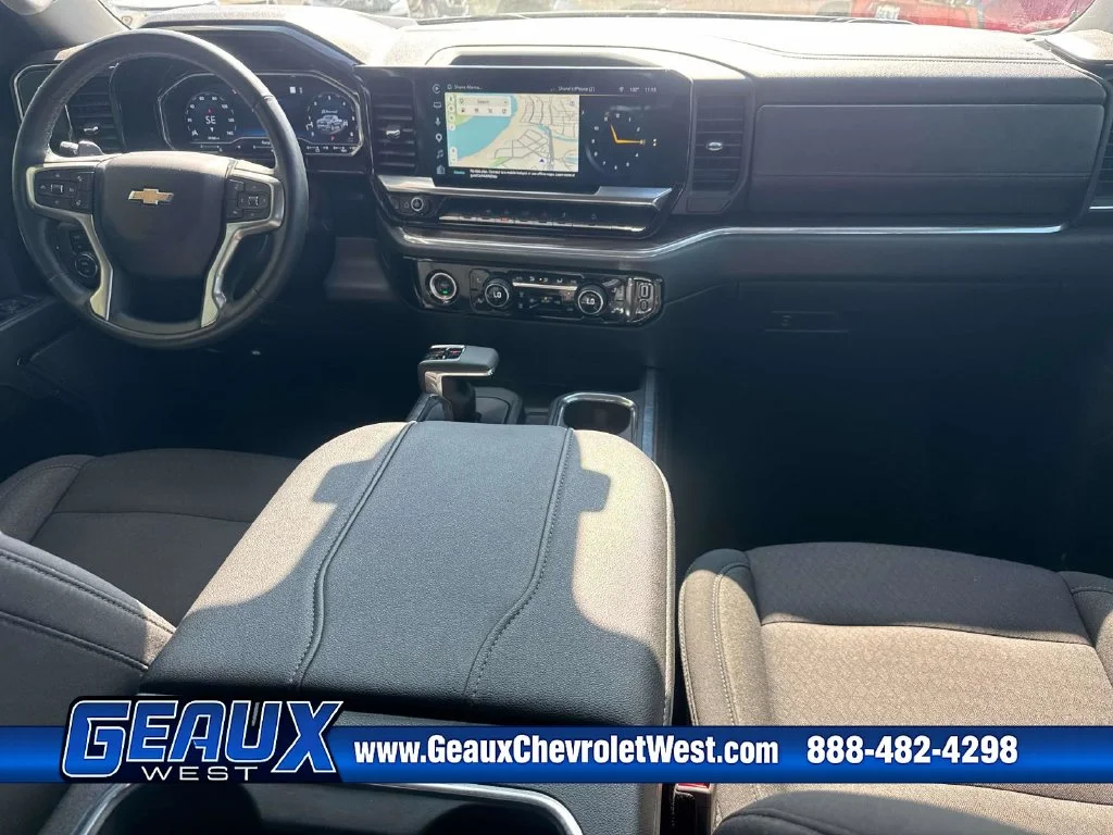 Used 2023 Gray Chevrolet LT image 25