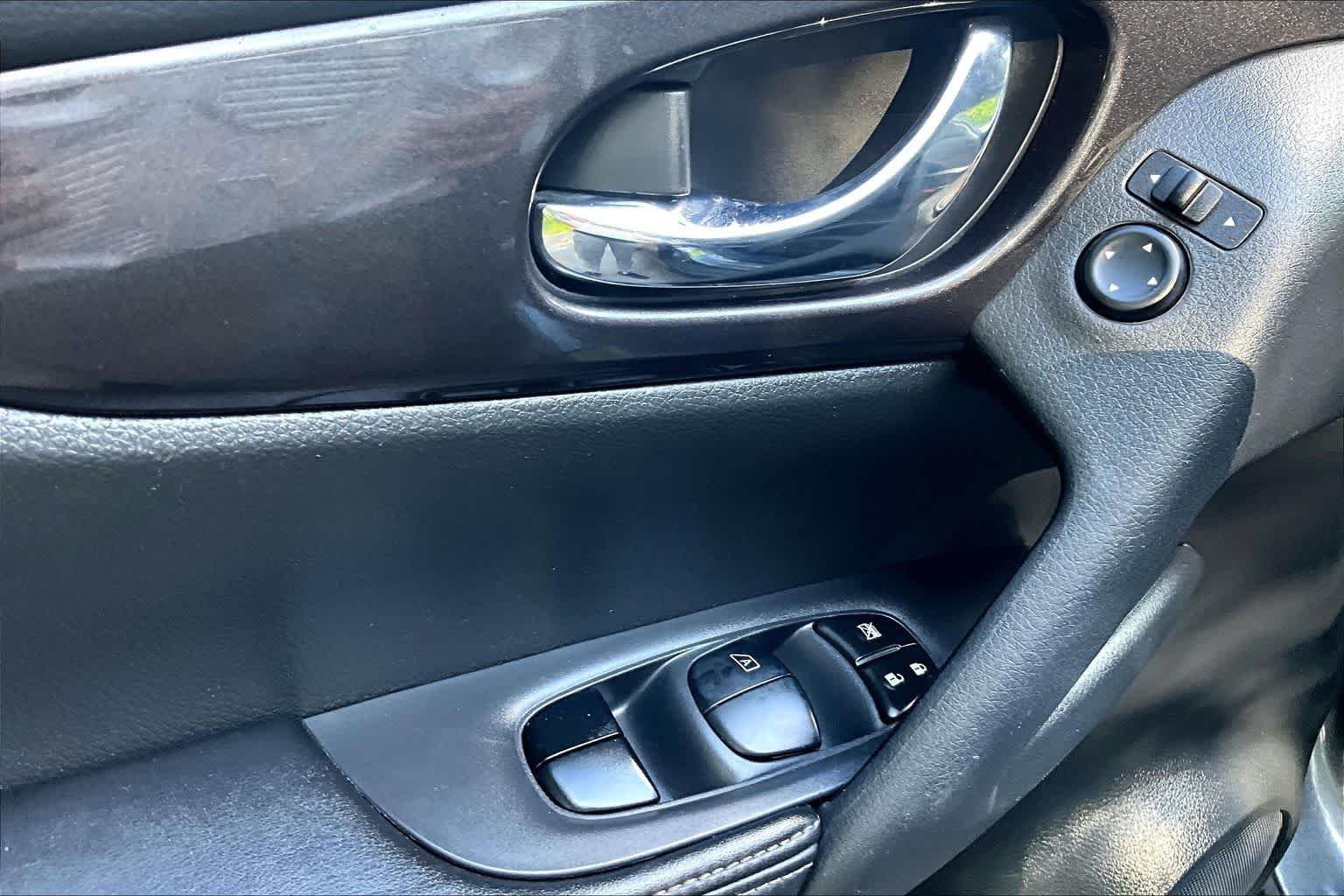 Used 2018 Gun Metallic Nissan SV image 31