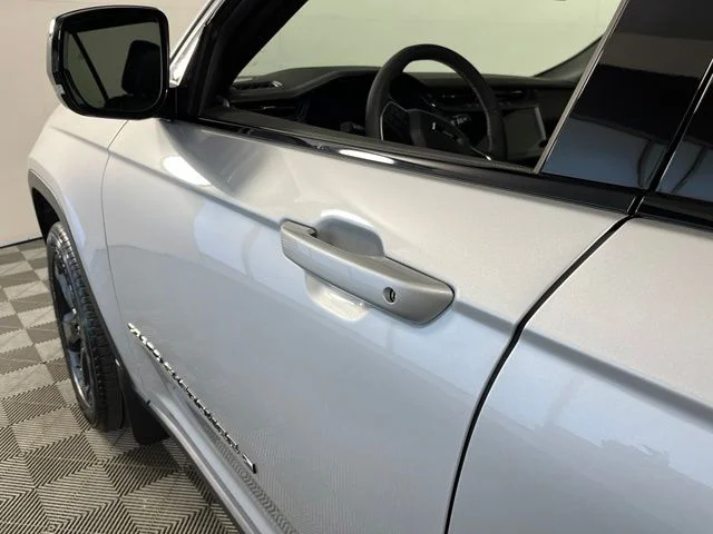 Used 2026 Silver Jeep Limited image 13