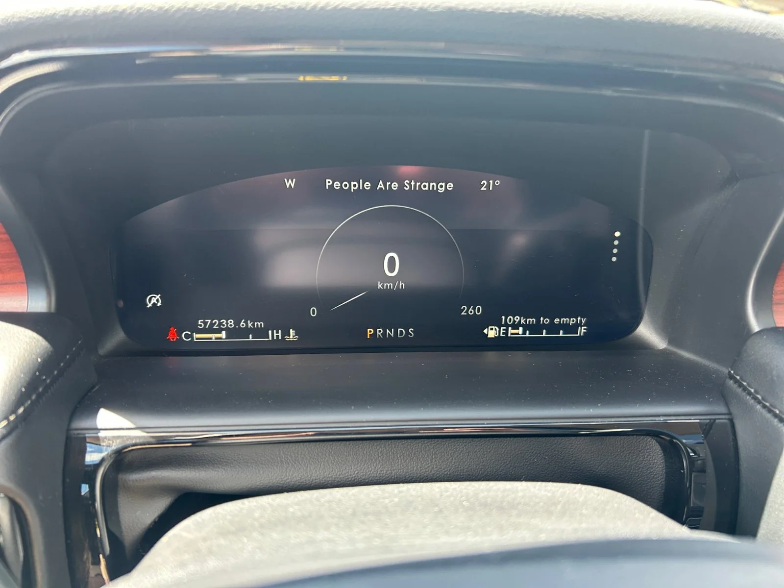 Used 2021 PURPLE Lincoln RESERVE AWD image 23