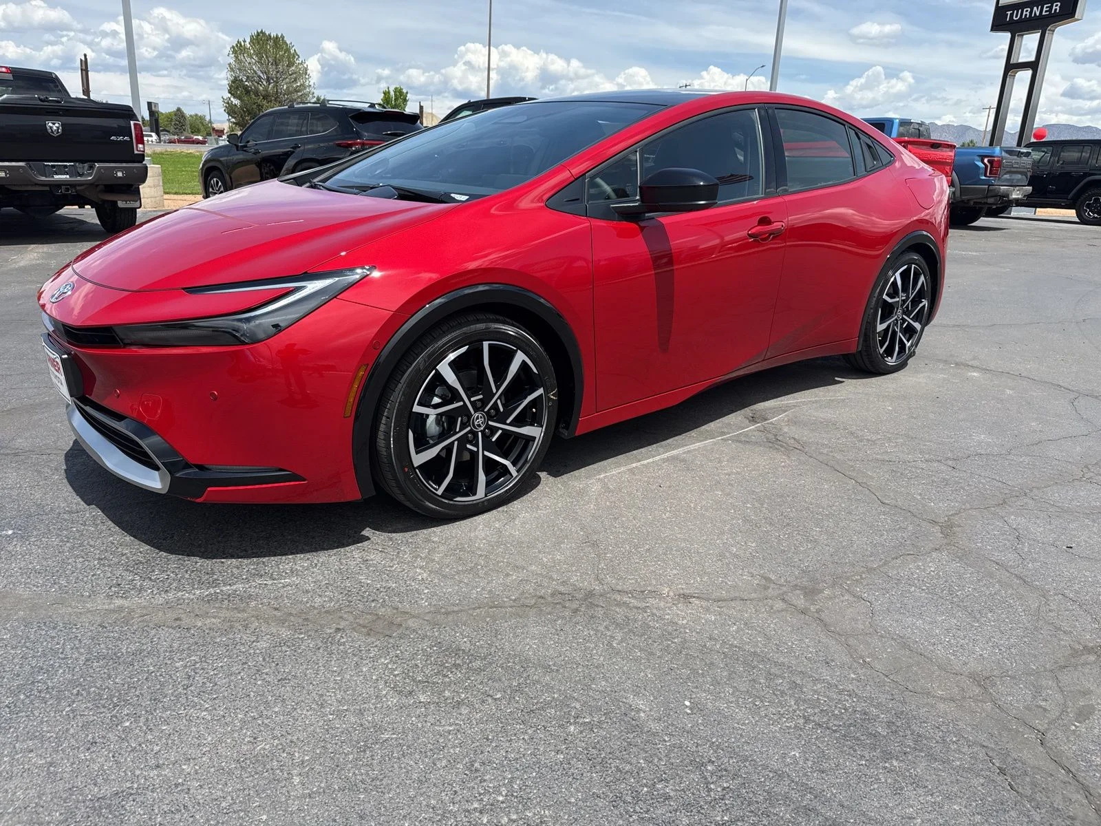 2025 Toyota Prius XSE Premium - Photo 7