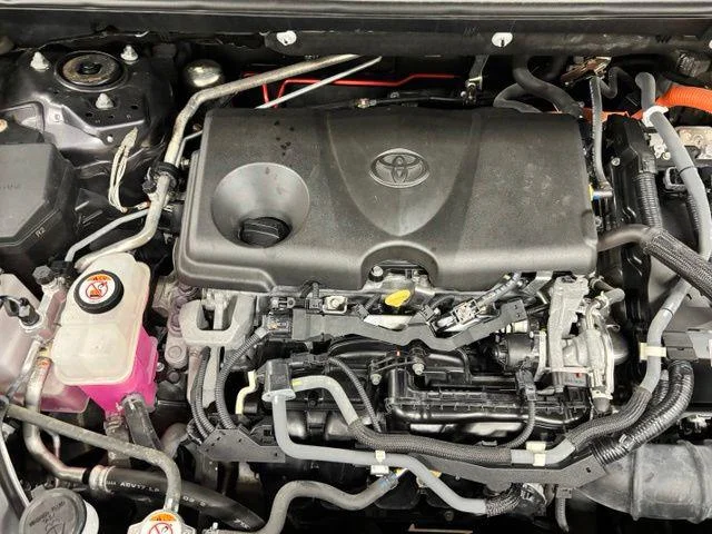 Used 2021 MAGNETIC GRAY MET. Toyota  image 24