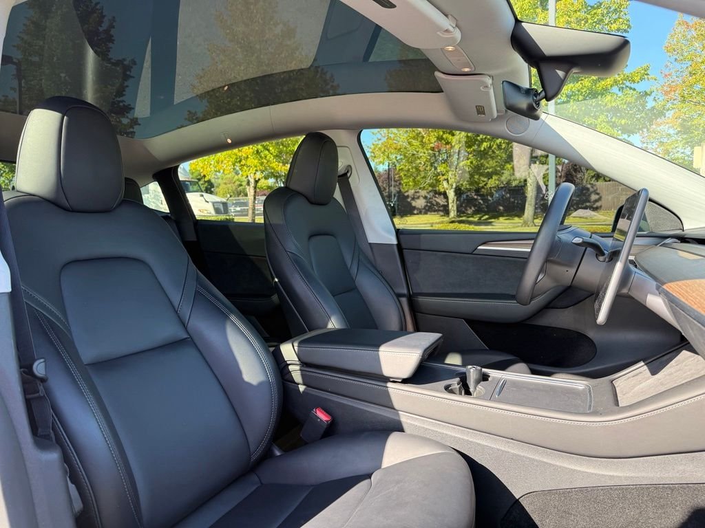 Used 2023 Pearl White Multi-Coat Tesla Performance image 22