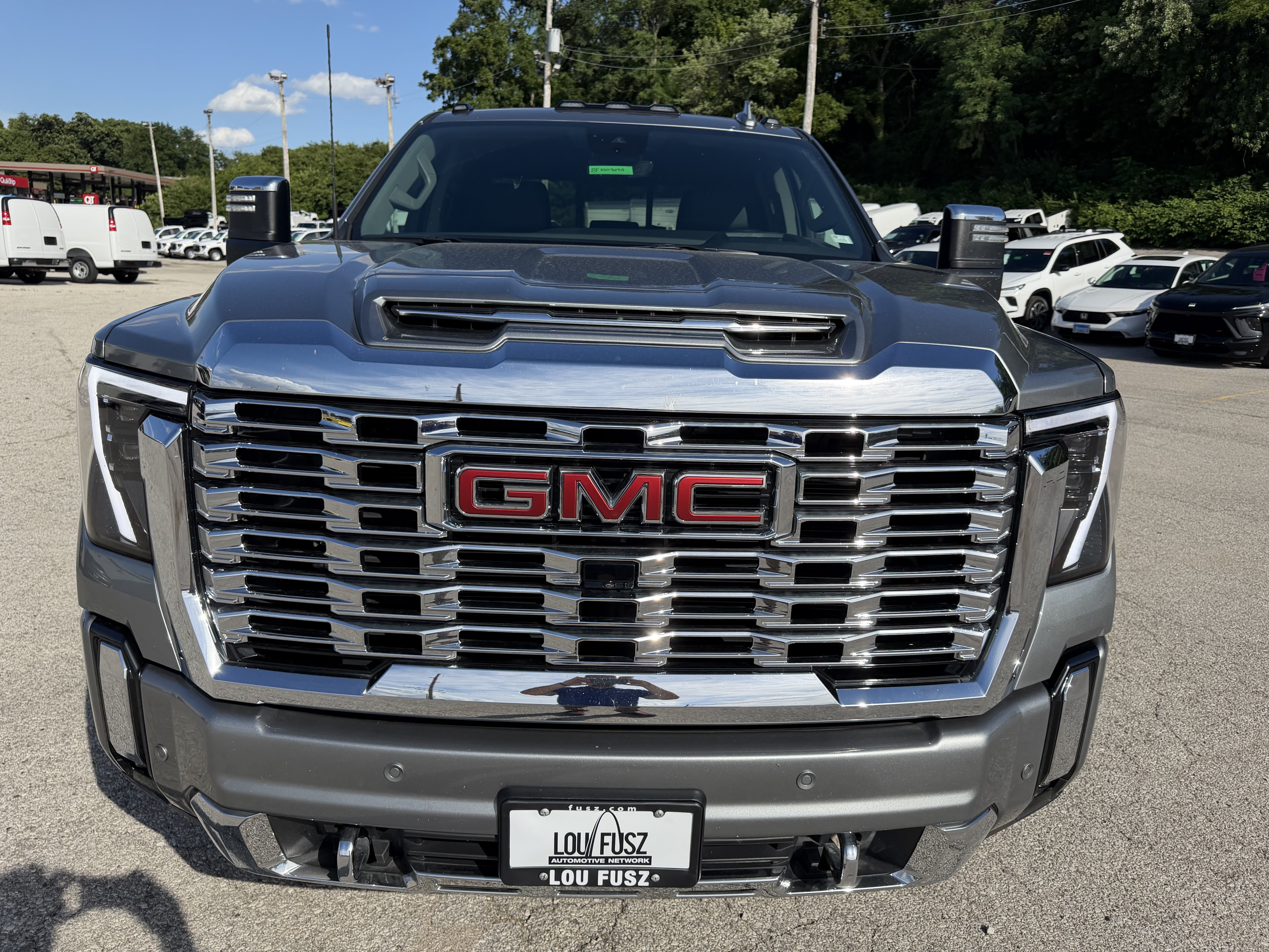 Used 2024 Sterling Metallic GMC Denali image 2