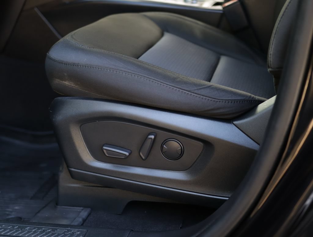 Used 2023 Black Ford XLT image 20