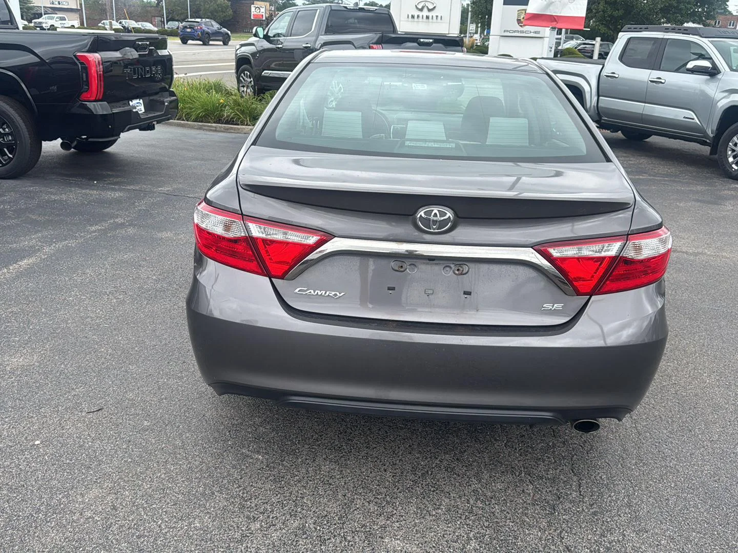 Used 2016 Predawn Gray Mica Toyota SE image 5