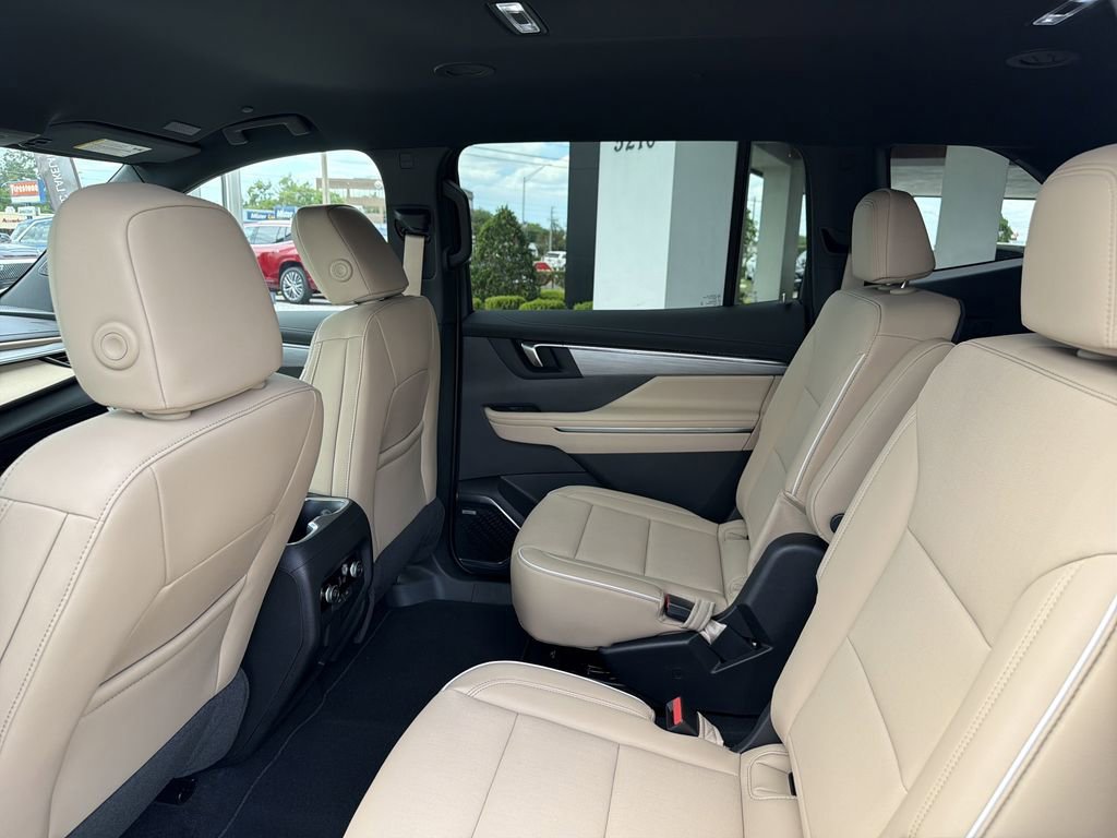 New 2026 Summit White Buick Preferred image 18