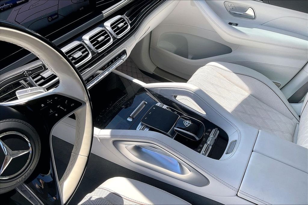 2025 Mercedes-Benz GLS Maybach - Photo 12