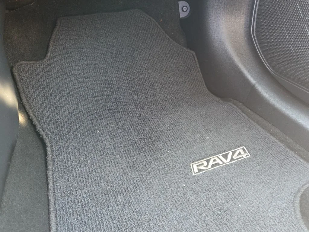 Used 2019 Gray Toyota XLE image 24