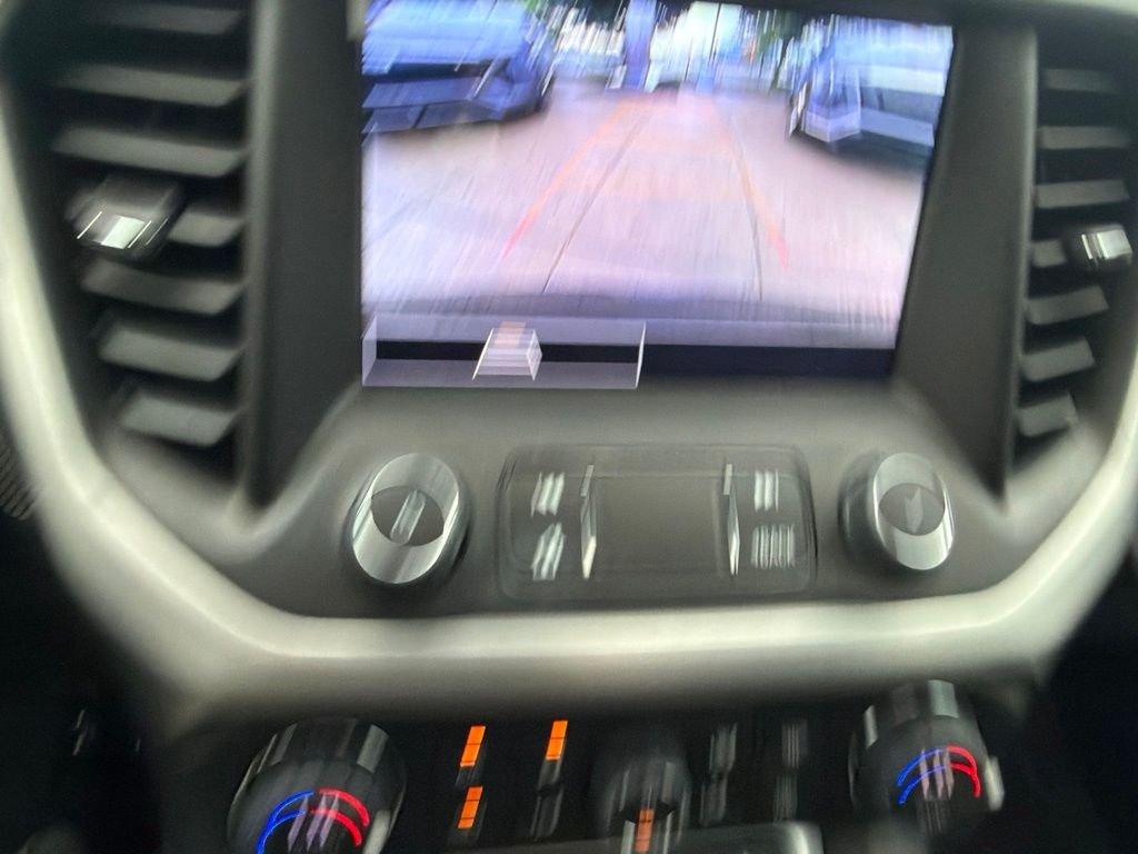 Used 2023 Black GMC SLE image 13