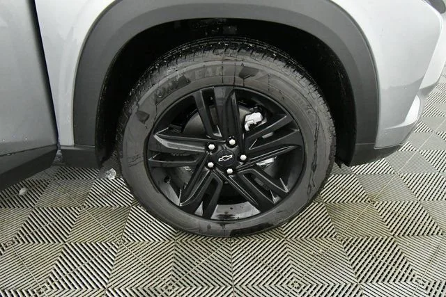New 2026 Sterling Gray Metallic Chevrolet ACTIV image 17