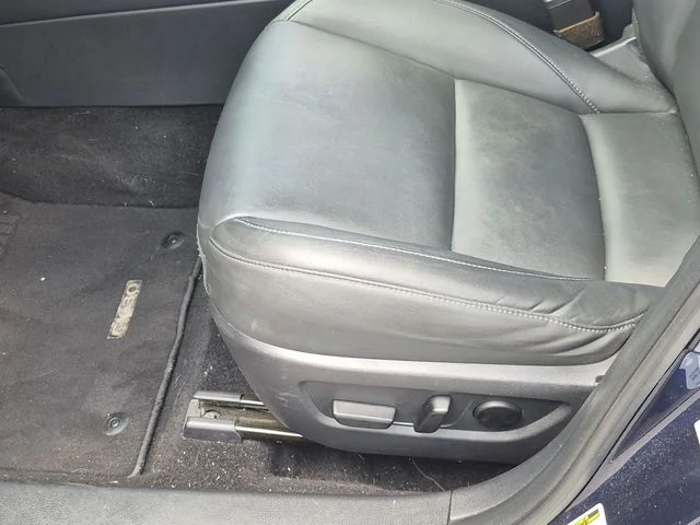Used 2022 Blue Mazda 2.5 S Preferred Package image 20