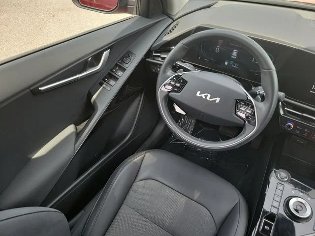Used 2023 Red Kia EX image 15