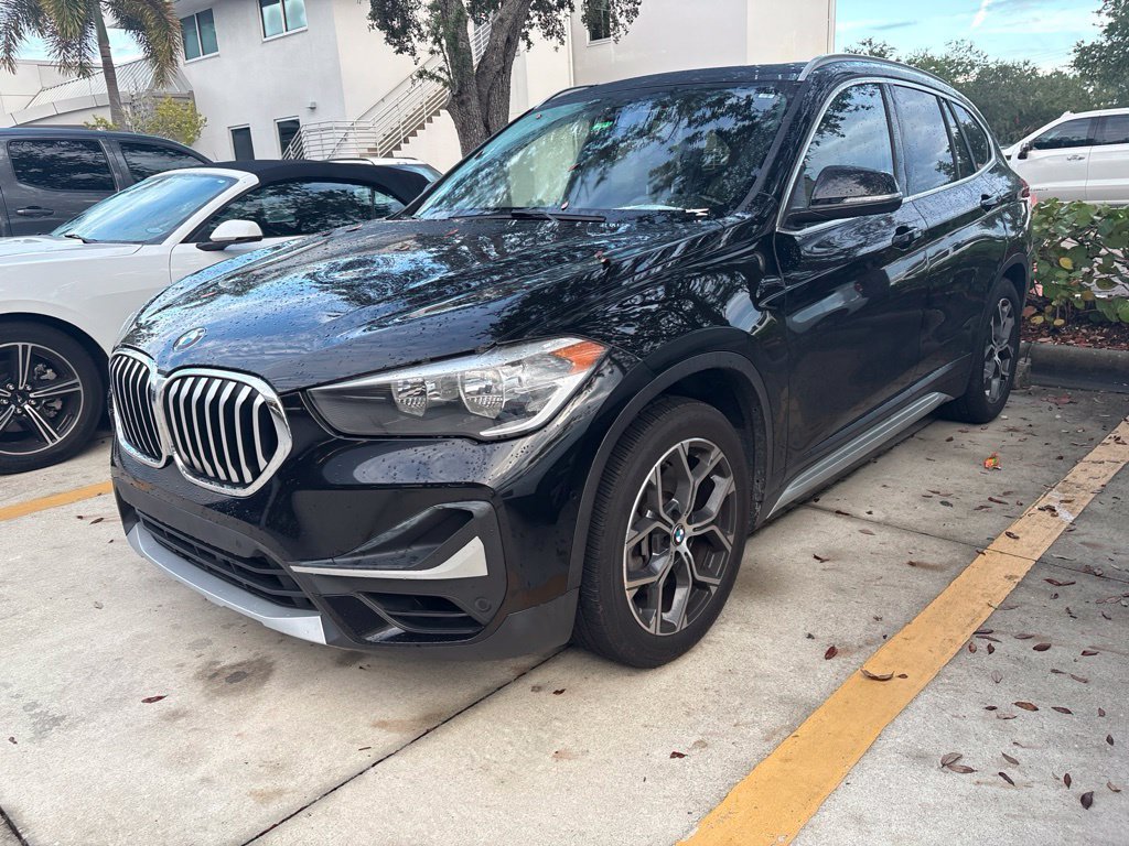 Used 2021 Jet Black BMW sDrive28i image 1