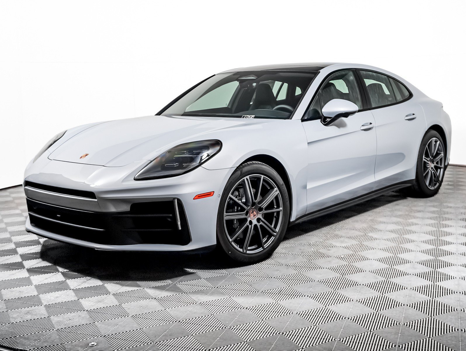 2026 Porsche Panamera