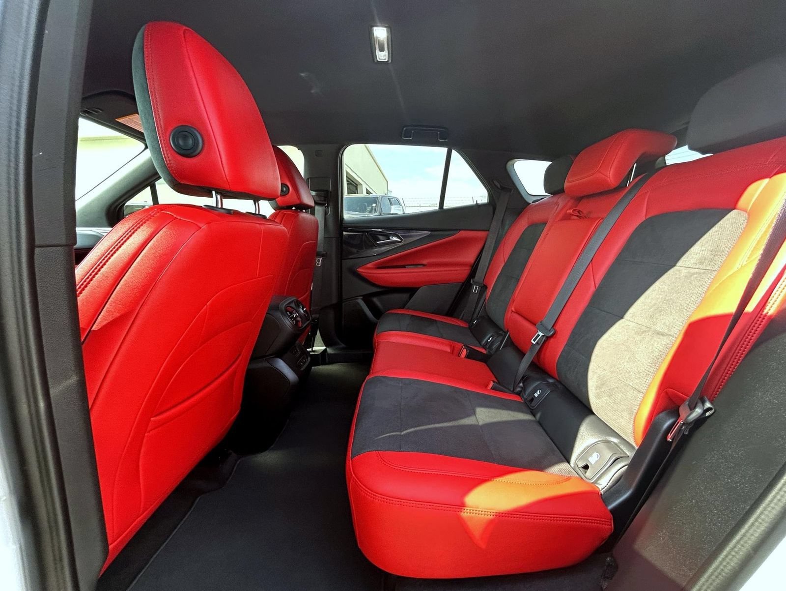 2024 Chevrolet Blazer EV RS - Photo 21