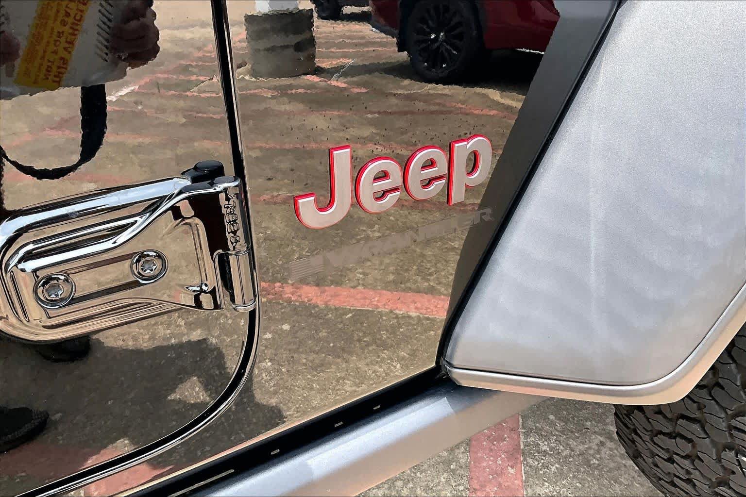 Used 2024 Black Clearcoat Jeep Rubicon image 30