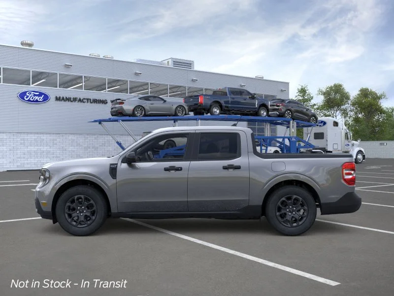 New 2026 Carbonized Gray Metallic Ford XLT image 3
