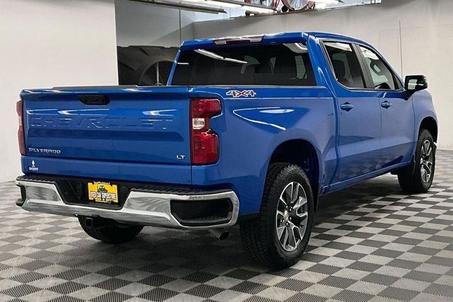 Used 2025 Riptide Blue Metallic Chevrolet LT image 13
