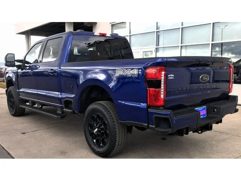 New 2026 ARGON BLUE METALLIC Ford LARIAT image 25