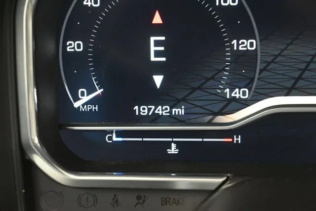 Used 2022 Cayenne Red Tintcoat GMC Denali image 15