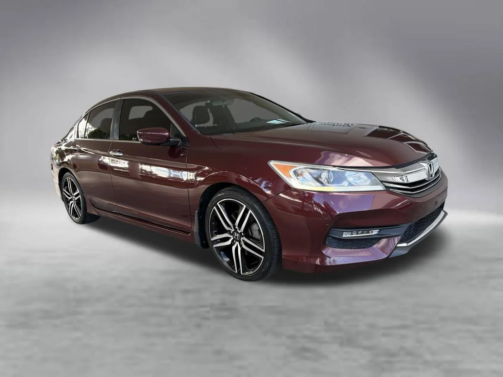 Used 2016 Red Honda Sport image 2