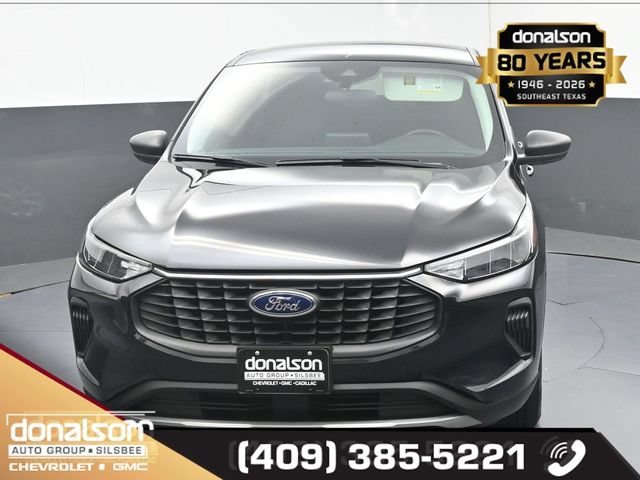 Used 2023 Agate Black Met Ford Active image 3