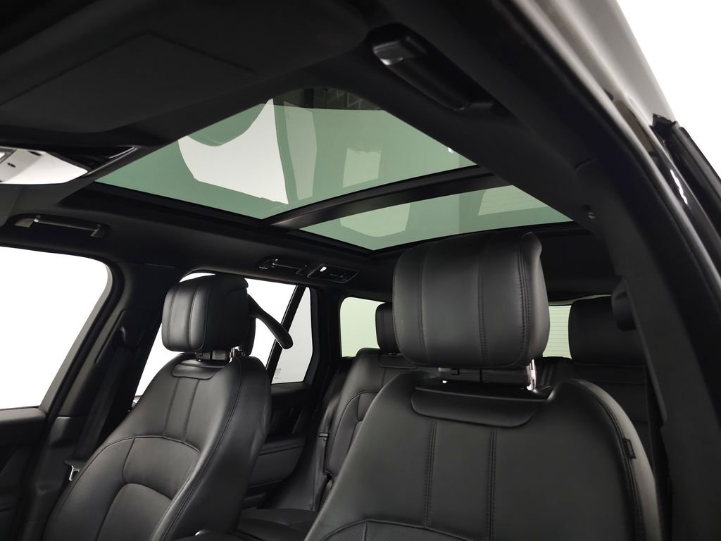 Used 2021 Santorini Black Metallic Land Rover Westminster image 18