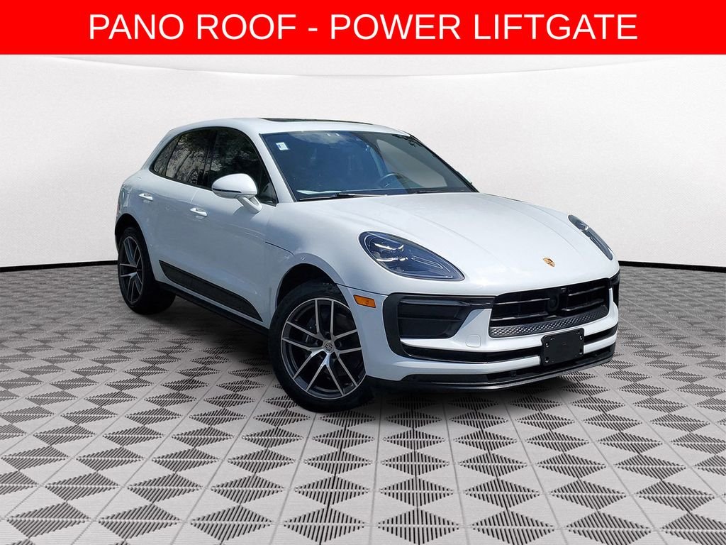 2022 Porsche Macan Base