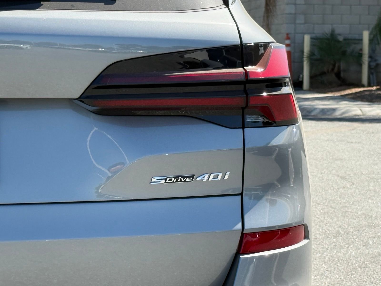 New 2026 Skyscraper Grey Metallic BMW sDrive40i image 14