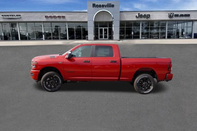 New 2027 Molten Red Pearl-Coat Exterior Paint RAM Big Horn image 6