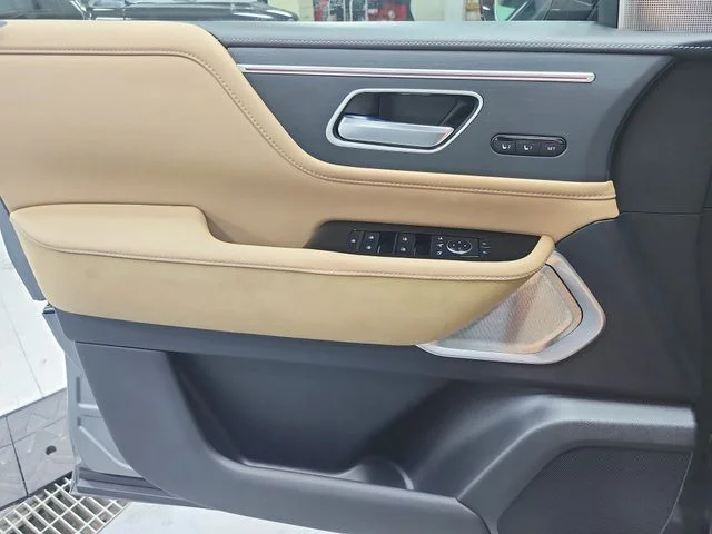 Used 2025  INFINITI SENSORY image 33