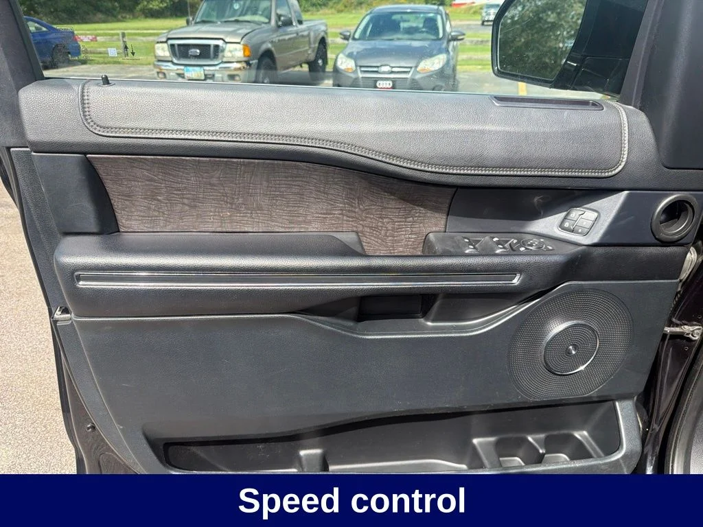 Used 2020 Black Ford Limited image 23