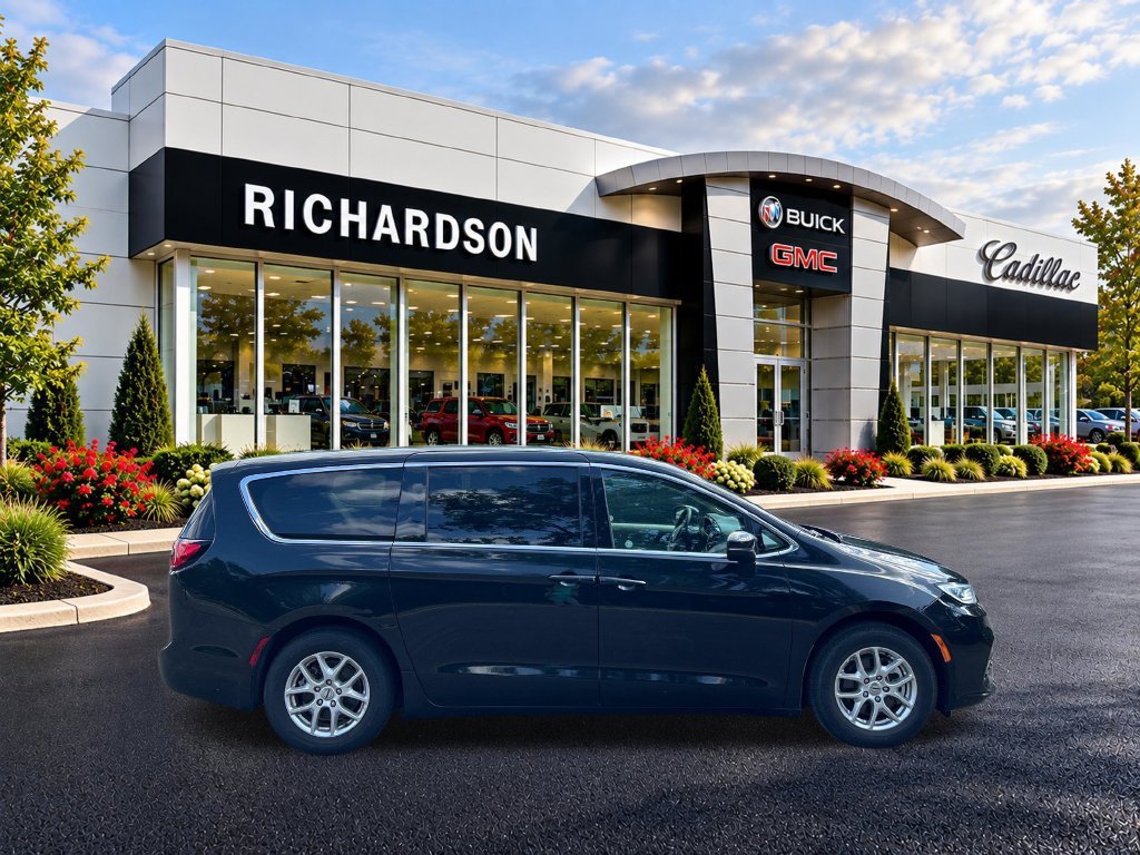 2023 Chrysler Pacifica Touring L - Photo 7