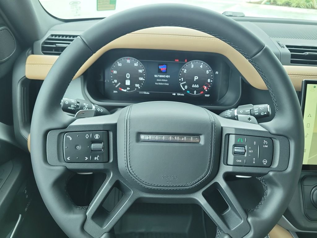 New 2026 Fuji White Land Rover V8 image 25