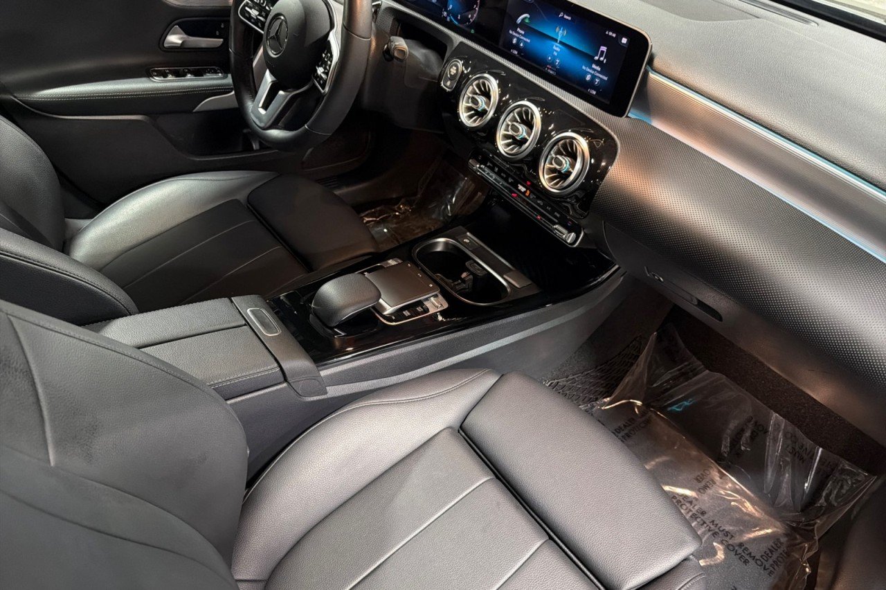 Used 2019 Night Black Mercedes-Benz A 220 image 14
