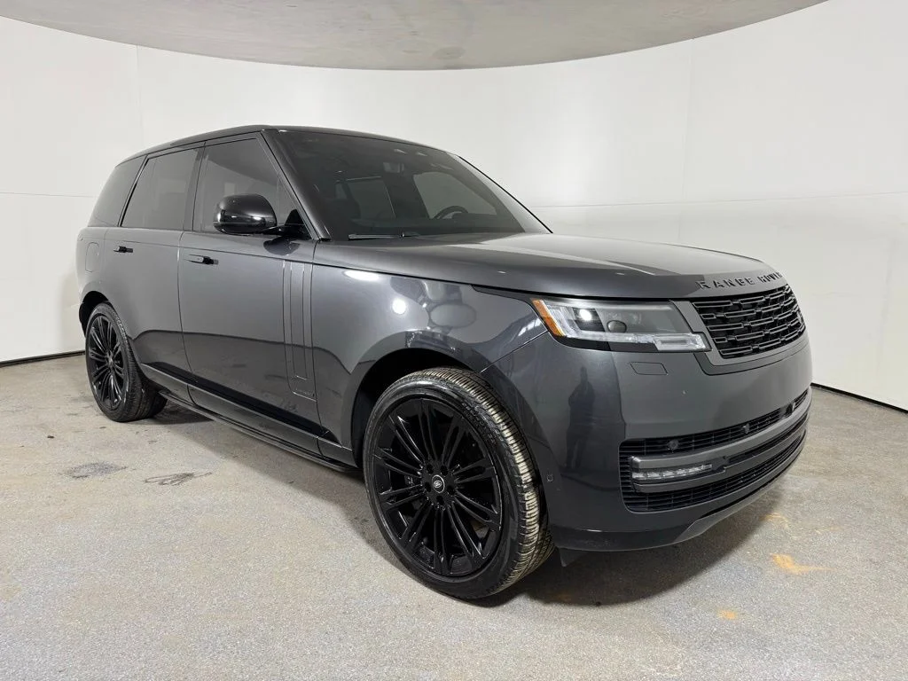Used 2024 Carpathian Gray Premium Metallic Land Rover Autobiography image 3