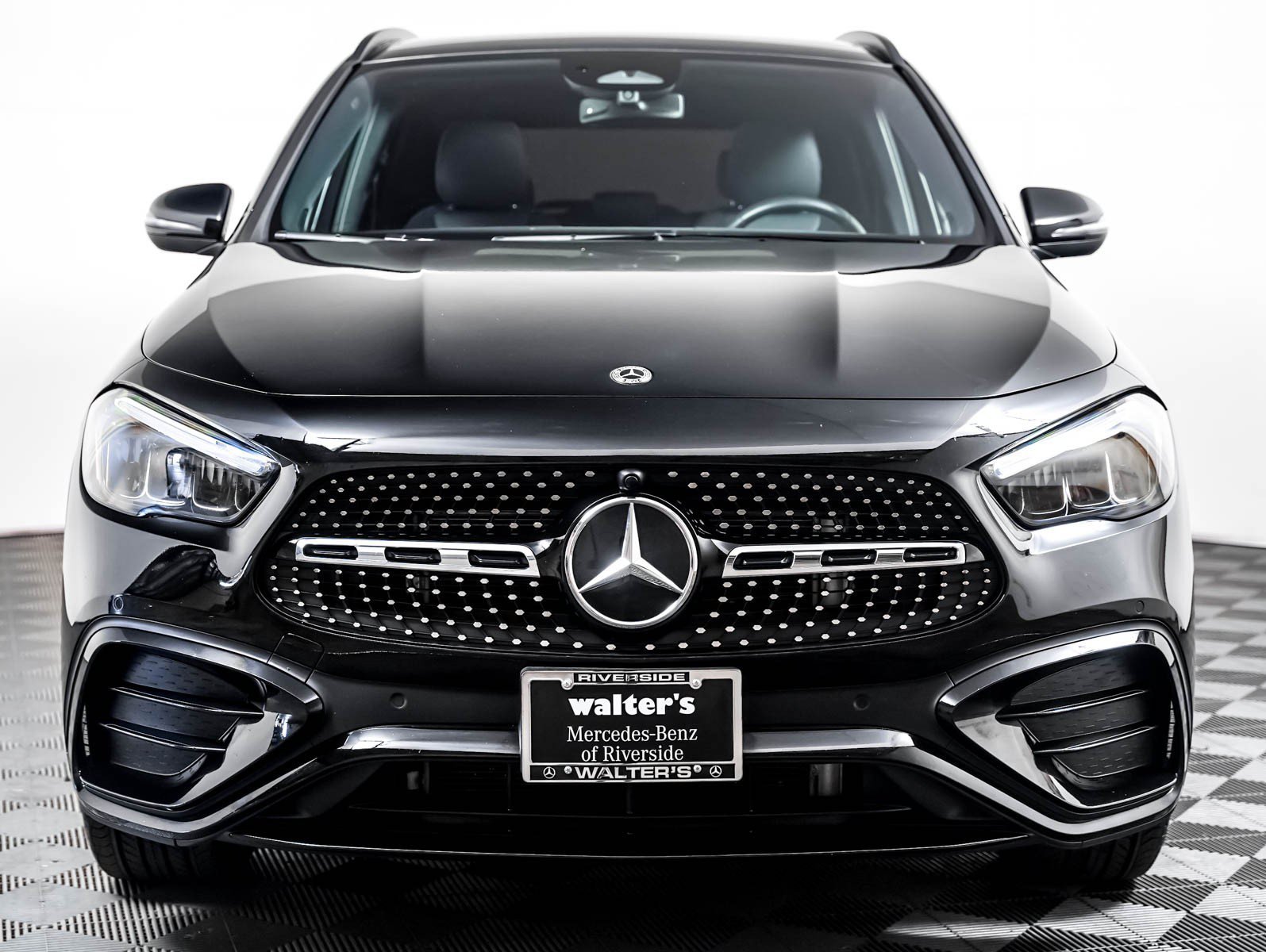 Certified Used 2025 Night Black Mercedes-Benz GLA 250 image 6