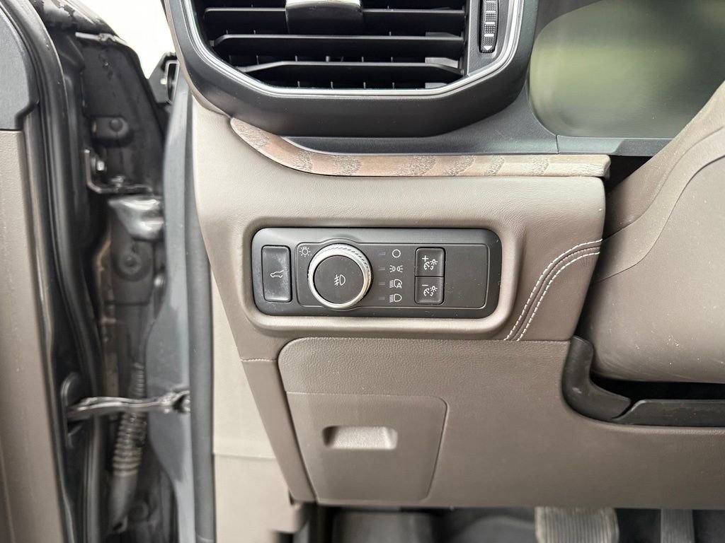 Used 2020 Gray Ford Platinum image 44