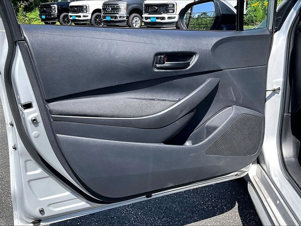 Used 2026 Classic Silver Metallic Toyota LE image 9