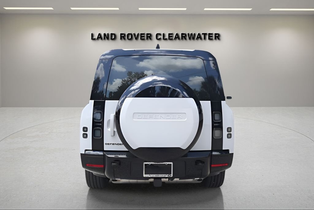 New 2026 Borasco Grey Land Rover X-Dynamic SE image 4