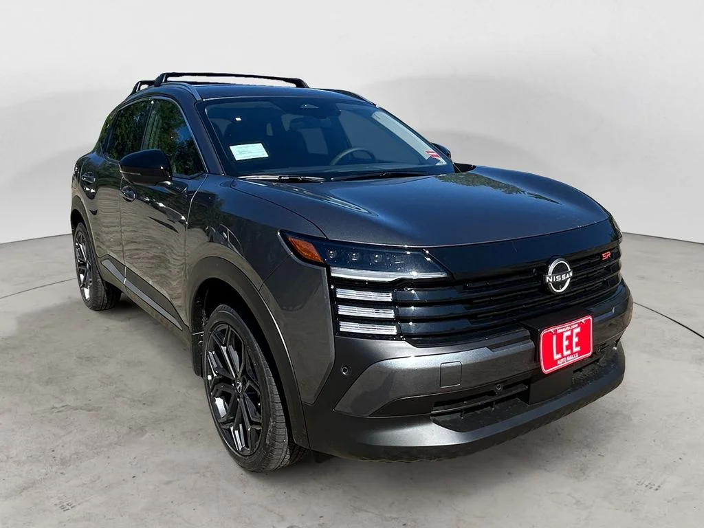 New 2026 Gun Metallic Nissan SR image 7