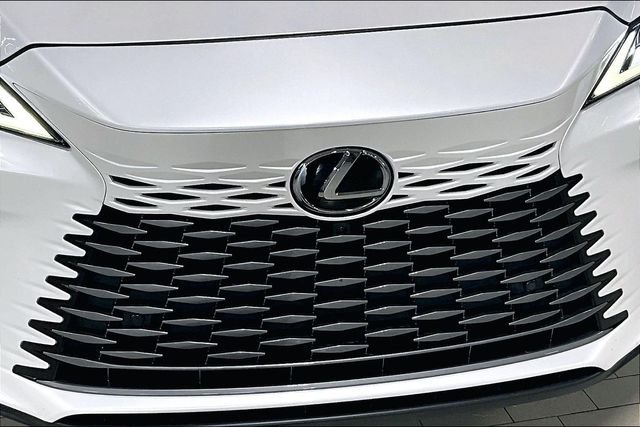 Used 2023 White Lexus 350 Luxury image 27