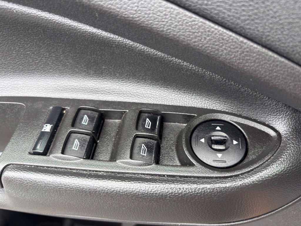 Used 2017 Magnetic Ford SE image 17