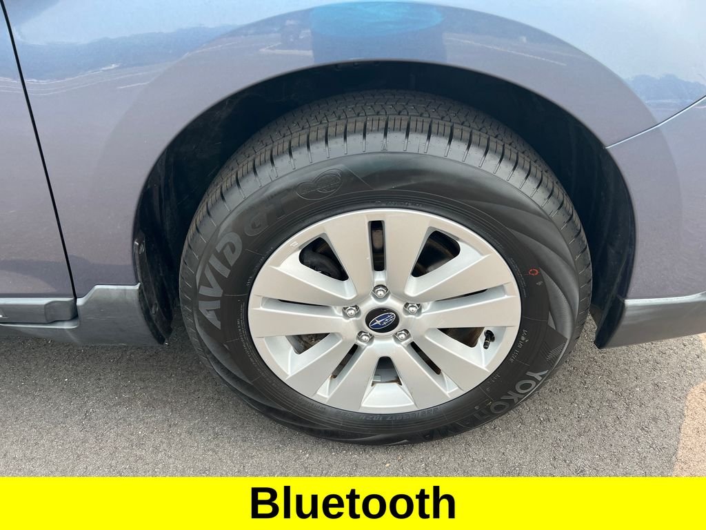Used 2018 Blue Subaru 2.5i Premium image 2